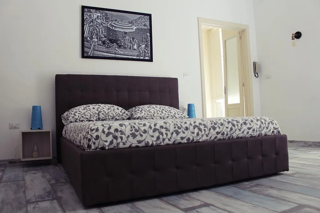 Apartment Punto Zero Syracuse 0*,  Italy