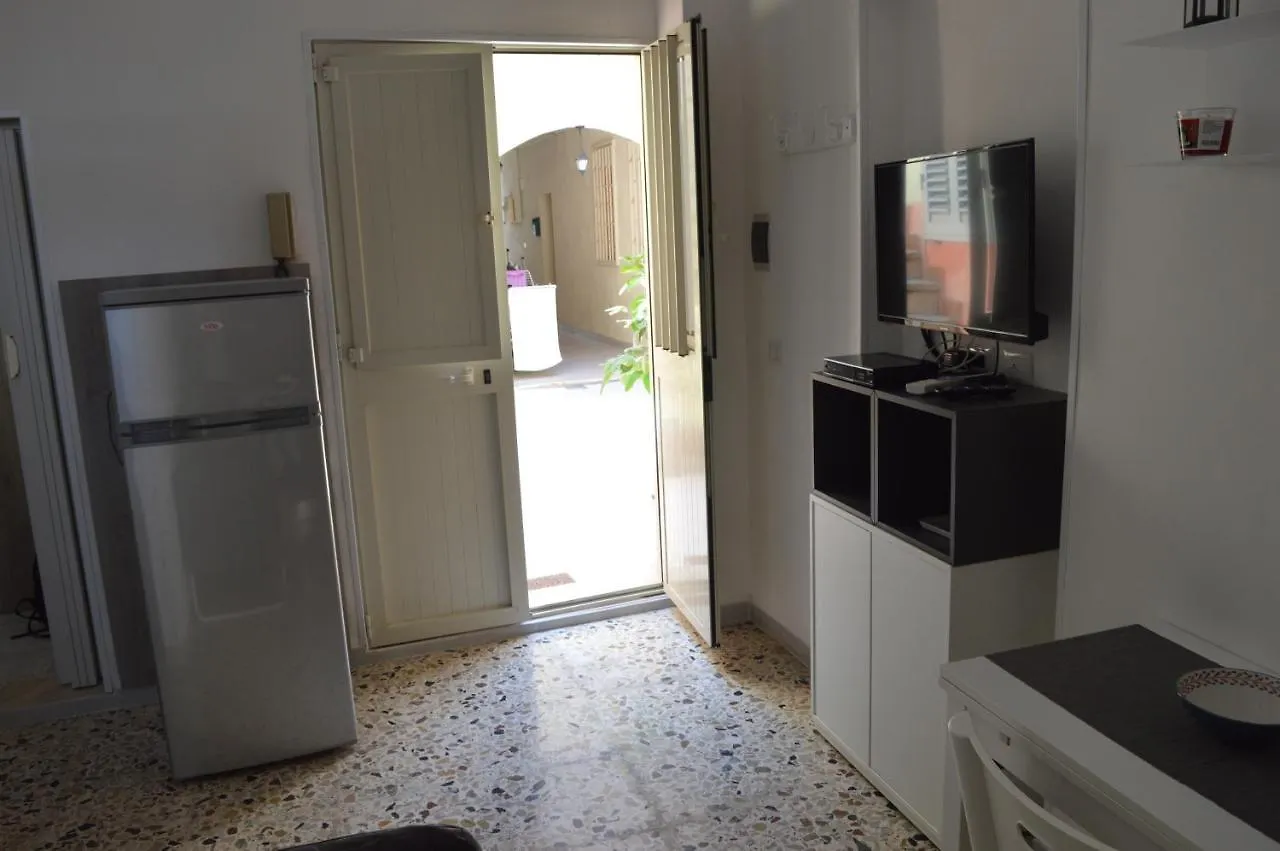 Apartment Punto Zero Syracuse 0*,  Italia